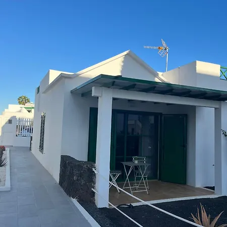 Lanza Palm Lägenhet *