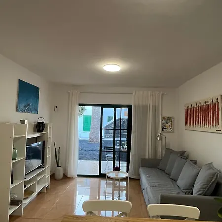 Lanza Palm Lägenhet *