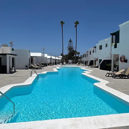 Lanza Palm Lägenhet