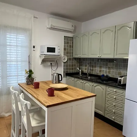 Lanza Palm Apartamento